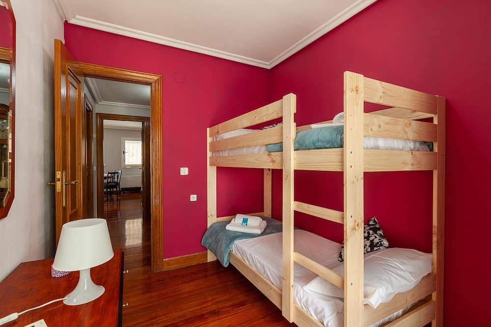 Entire apartment, Nafarroa - baskeyrentals in Zarautz, Basque Coast (Spain)