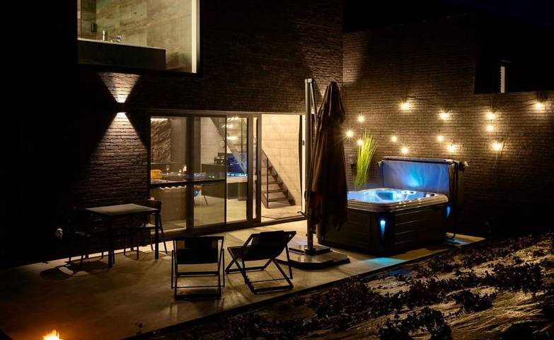 Location de vacances pour 2 personnes, avec jacuzzi ainsi que sauna et jardin à Jalhay - 4