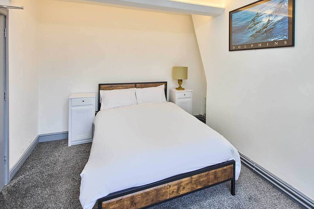 Entire apartment, Host & Stay | Emporium Apartment B in Nottingham, East Midlands