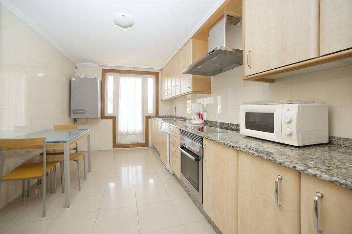 Appartement entier, T4S Apartamento Superior duplex de cuatro dormitorios in Baiona, Rías Baixas