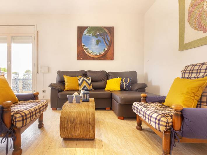 Location de vacances pour 13 personnes, avec jacuzzi et jardin ainsi que piscine et terrasse, animaux acceptés à L'Ampolla - 3