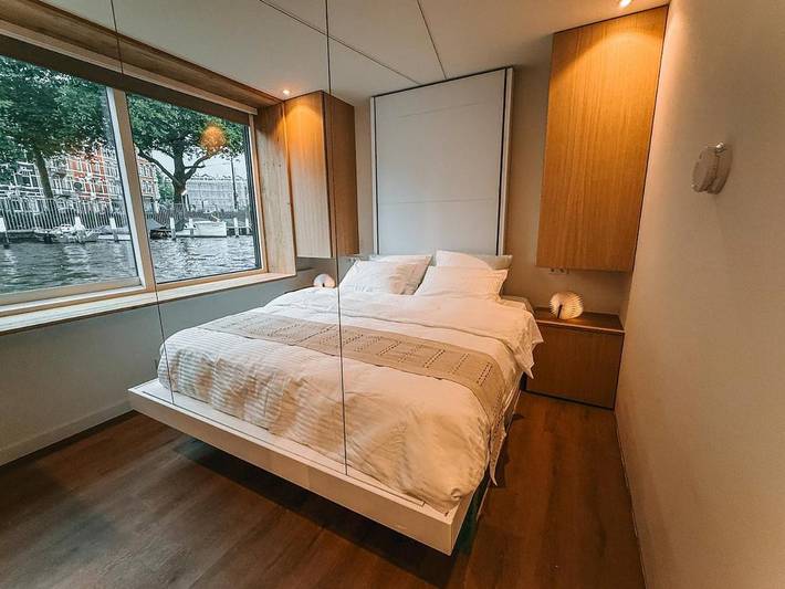 Ferienwohnung für 2 Personen, mit Garten und Whirlpool sowie Terrasse in Anne Frank Haus - 3