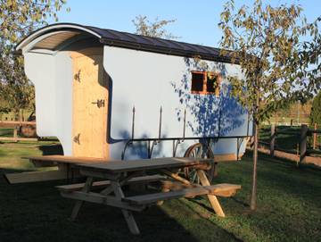 Chalet für 3 Personen in Borna, Sächsisches Burgen- und Heideland, Bild 2