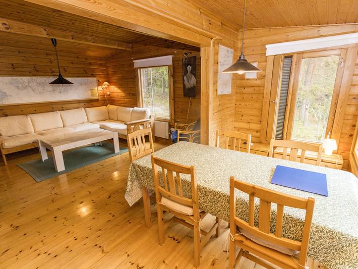 Villa jumalvik in Snappertuna, Raseborg