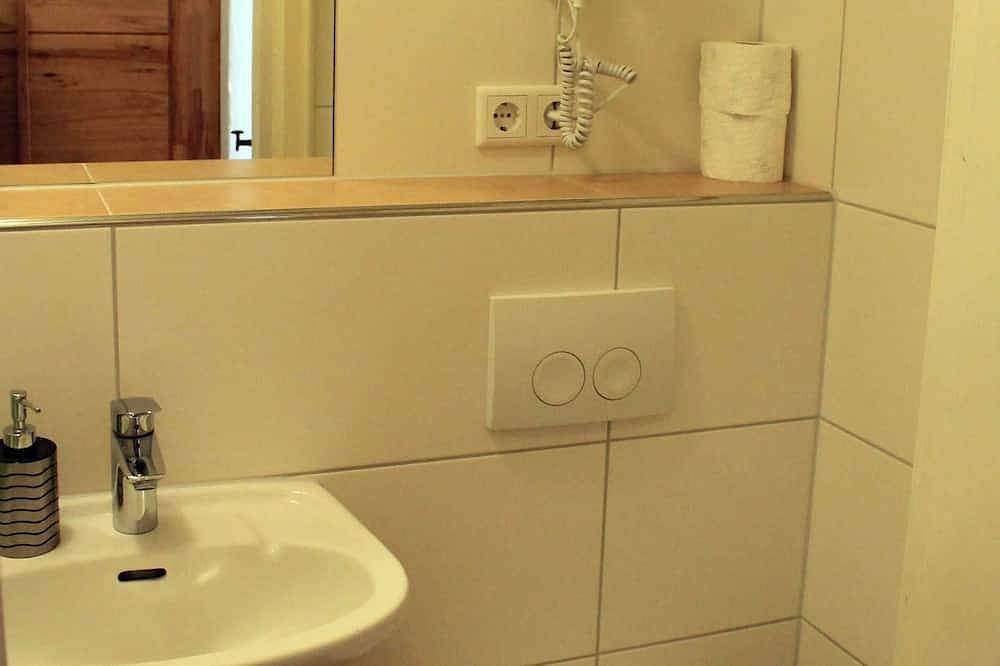 Doppelzimmer 1 - Pension Pastoriushaus in Bad Windsheim, Steigerwald