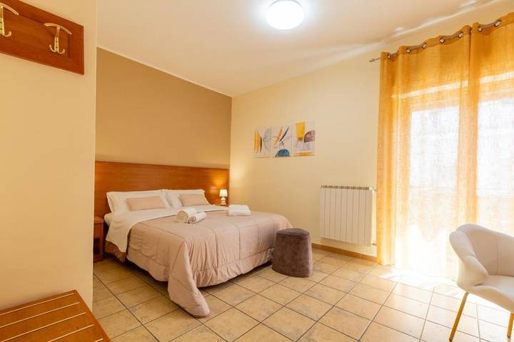 Maison d’hôte pour 5 personnes, avec vue et balcon à Milazzo - 4