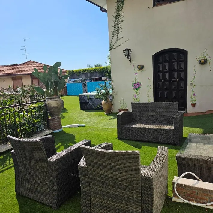 Casa vacanza per 2 persone, con terrazza e panorama nonché piscina - 1