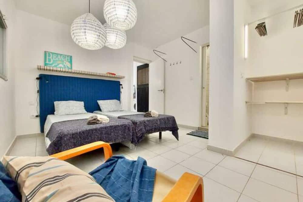 Entire apartment, Apartment Ana with Garden in Punta del Hidalgo, San Cristóbal de La Laguna