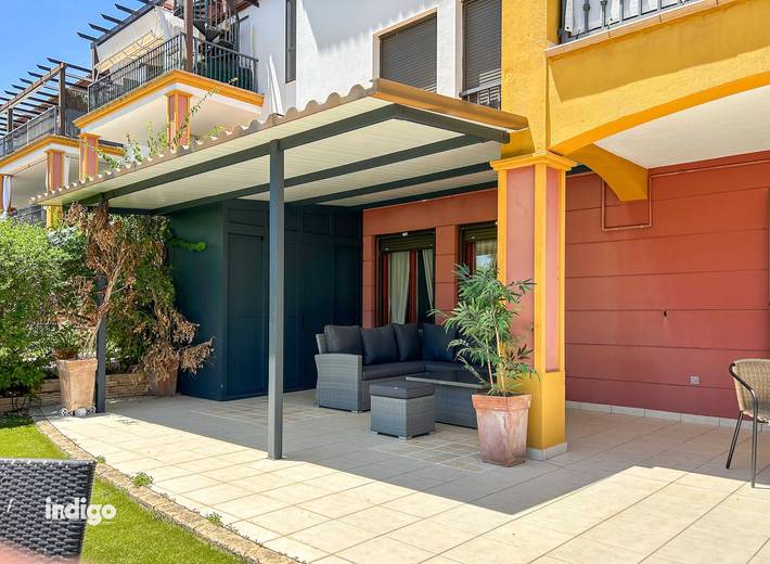 Apartamento entero, Apartamento de vacaciones para 6 personas con piscina para niños in Urbanizacion Costa Esuri, Ayamonte