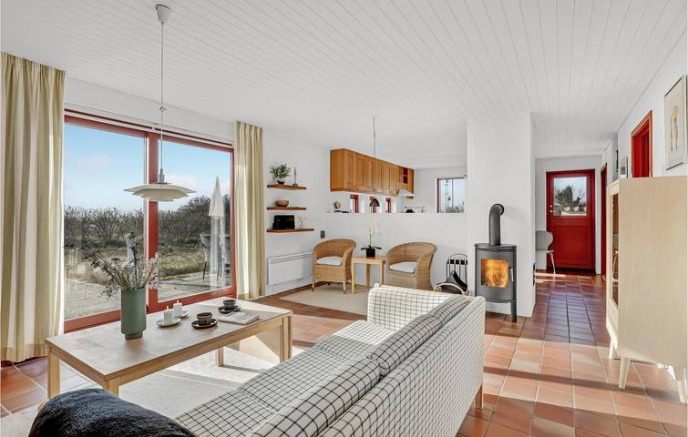Ferienhaus für 6 Personen mit Terrasse in Boderne, Aakirkeby