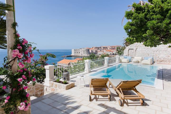 Villa für 10 Personen, mit Meerblick und Pool sowie Garten in Dubrovnik