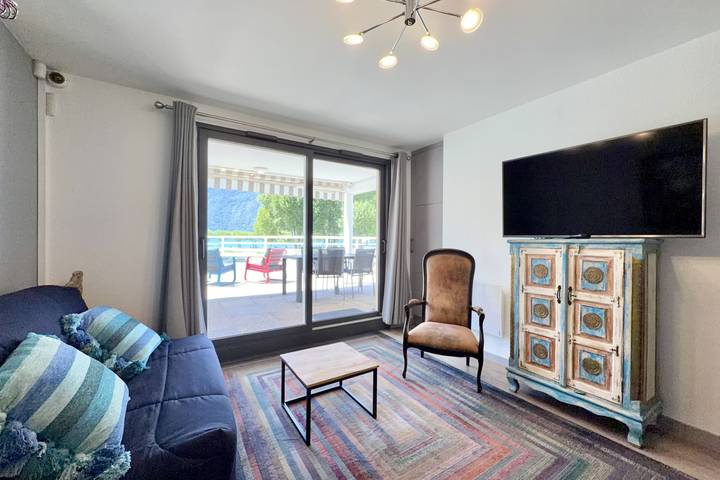 Appartement entier, Esplanade du Lac, T2 parking terrasse in Aix-les-Bains, Région de Chambéry