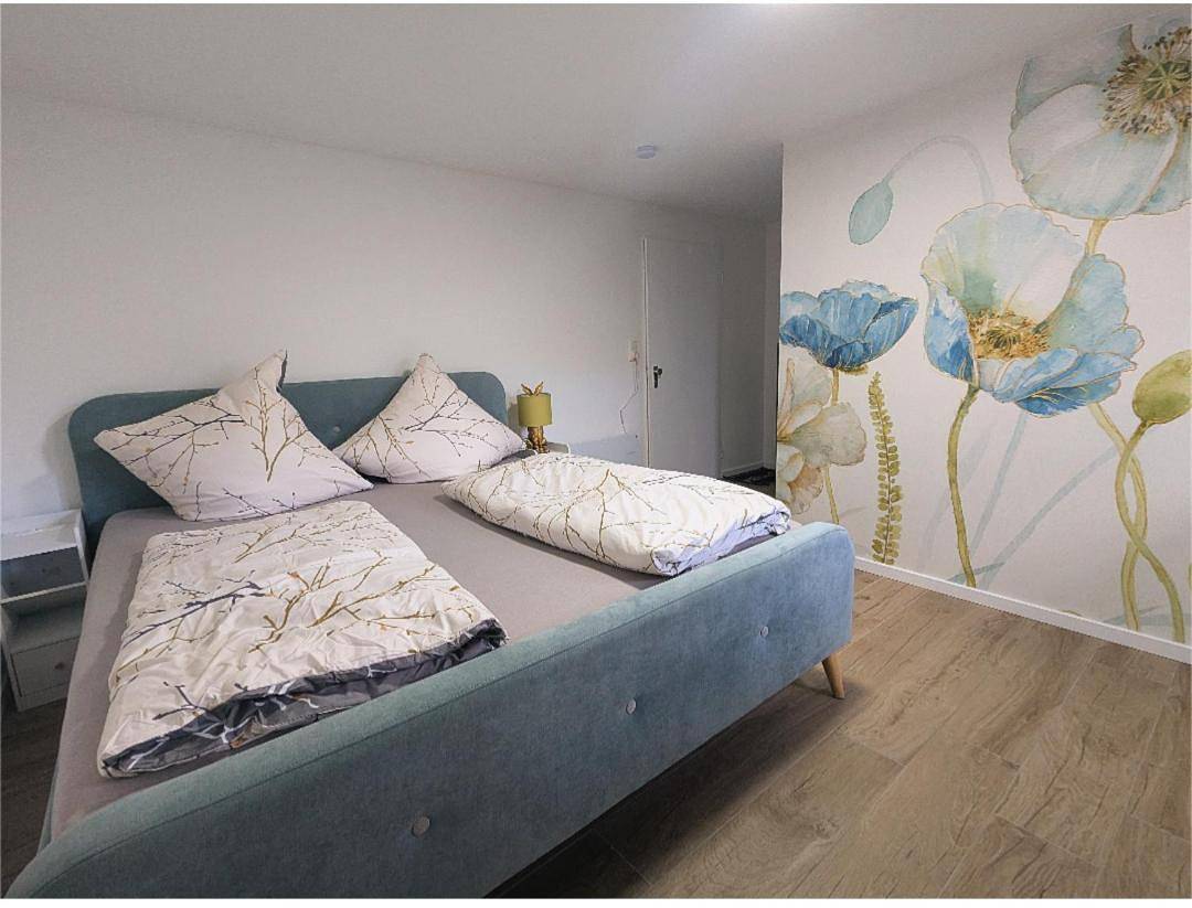 Ganze Wohnung, Rhein Apartments - Turquoise Studio in Küssaberg, Landkreis Waldshut