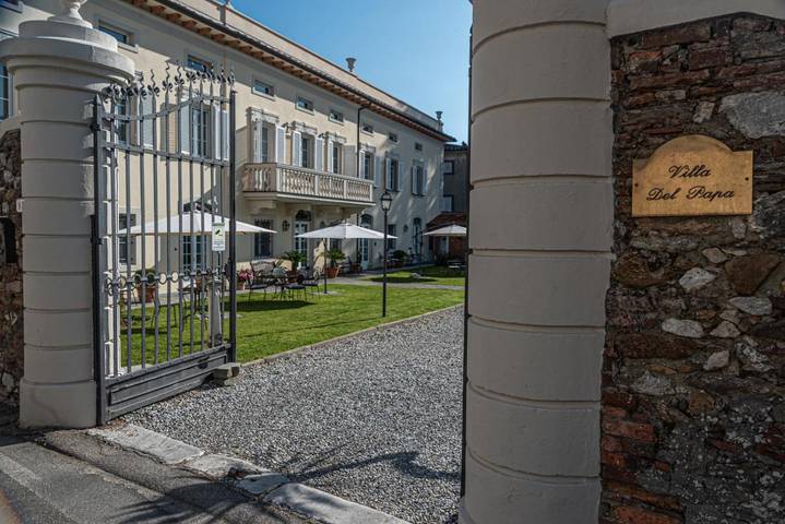 Maison d’hôte pour 3 personnes, avec piscine ainsi que jardin et vue à Lucca - 3