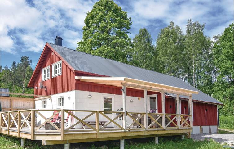 Ferienhaus für 6 Personen, mit Terrasse und Sauna in Värmland