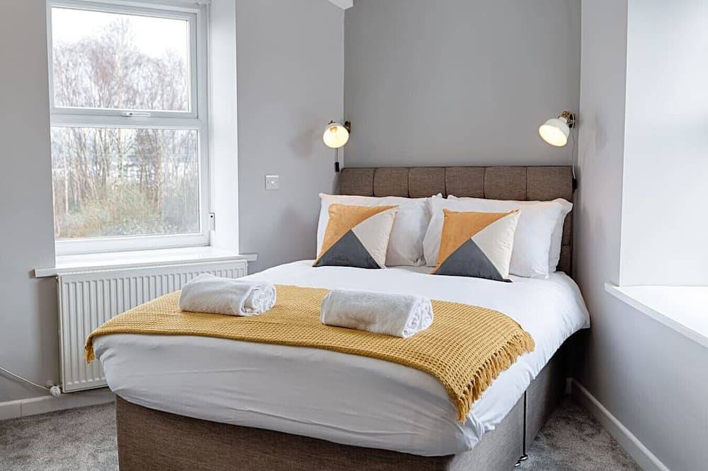 Appartamento intero, Contractor Base • Kitchen • Parking Included in Swansea, Swansea e dintorni