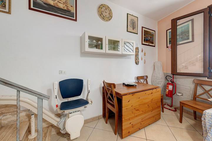 Villa 'Il Melarancio Del Salento' met Privéterras en Airconditioning in Torchiarolo, Salento