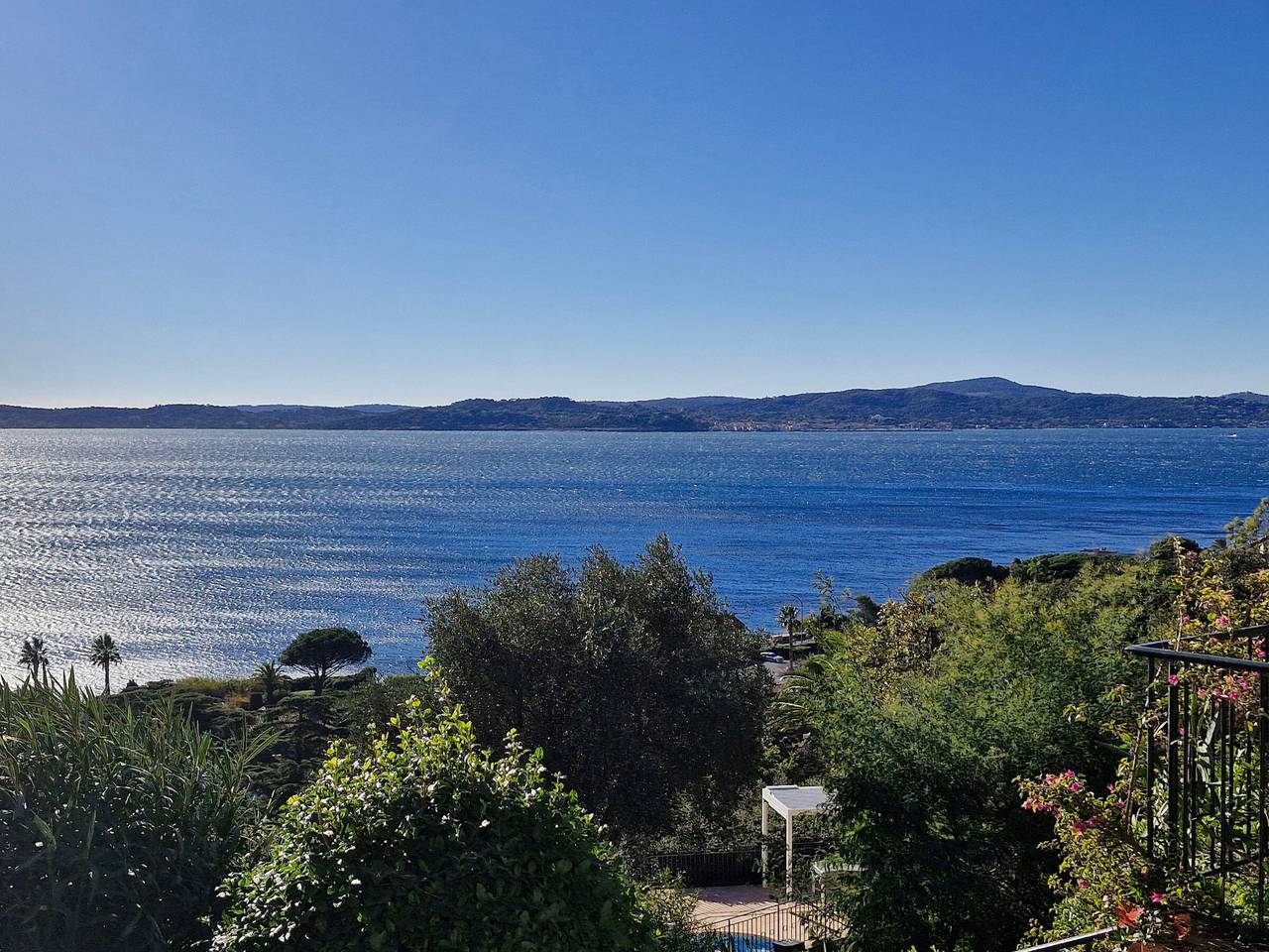 Ganze Wohnung, 2-Zimmer-Wohnung mit Meerblick und Garage in Sainte-Maxime in Sainte-Maxime, Mittelmeerküste (Frankreich)