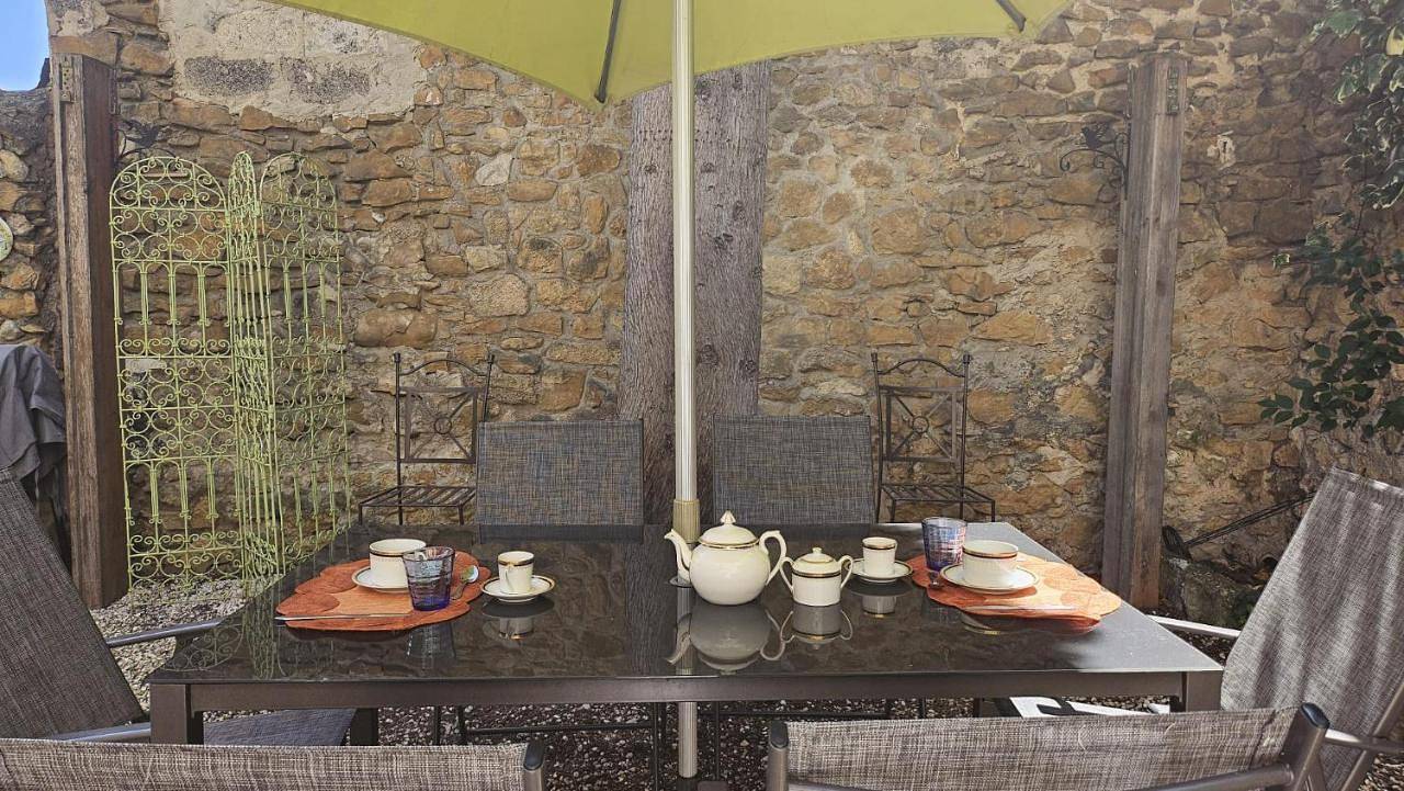 Double Room in Orange, Vaucluse