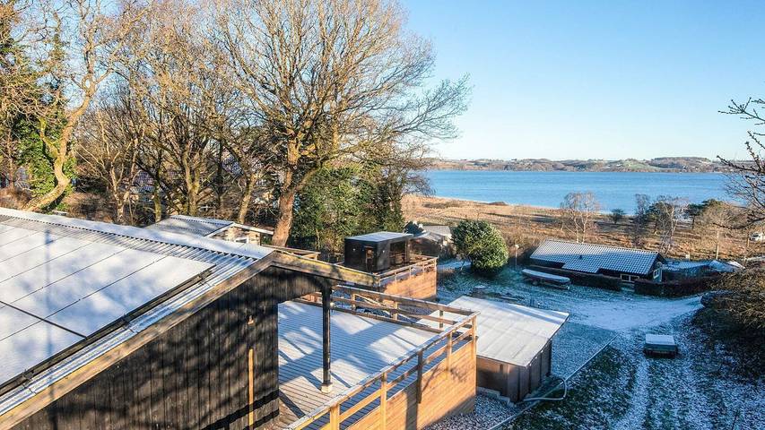 Feriehus for 7 personer, med terrasse og sauna - 1