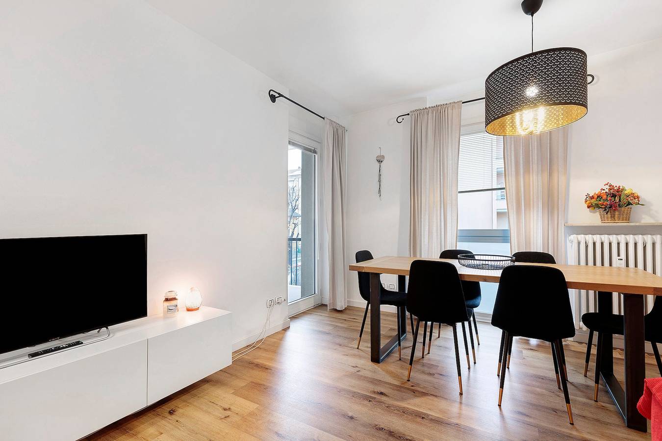 Appartamento intero, Appartamento 'La Casetta di Luce' con Terrazza Privata, Balcone e Wi-Fi in Aosta, Alpi Pennine