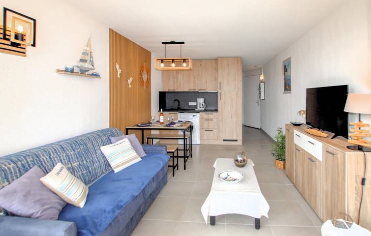 Ganze Ferienwohnung, Ferienwohnung mit Meerblick, Pool und Terrasse, in der Nähe der Plage du Château in Théoule-sur-Mer, Massif de l'Esterel
