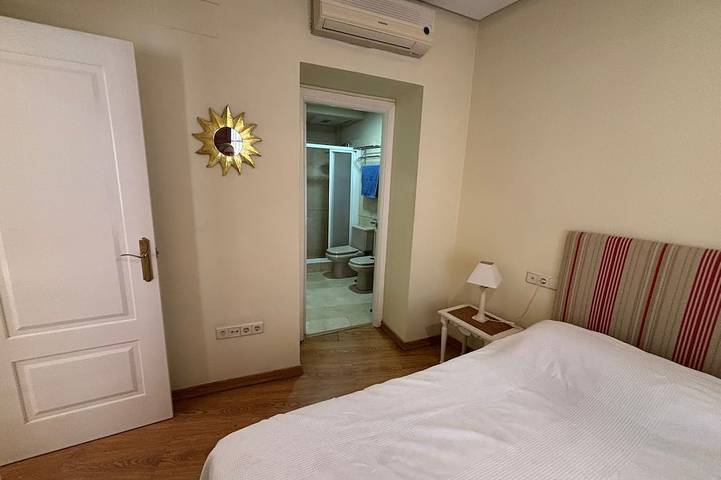 Entire apartment, Comfortable apartment In the Old Town of Seville in Casco Antiguo, Sevilla