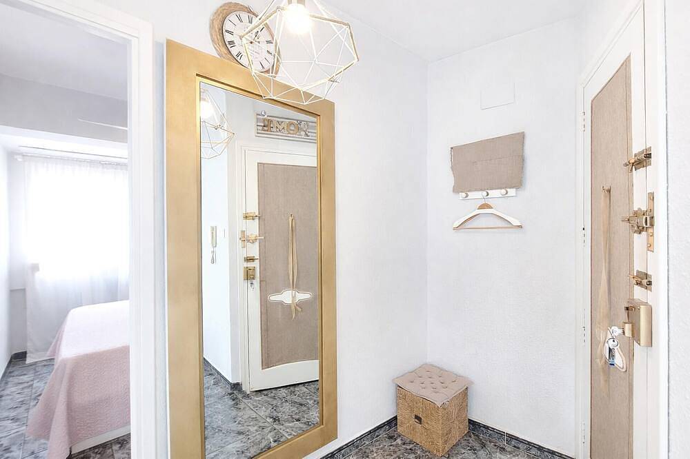 Apartamento entero, Apartamento acogedor de 2 habitaciones en Sueca in Platja del Perellonet - Recatí (El Perellonet), Sueca