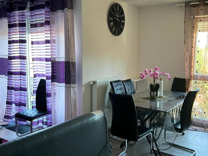 Gîte pour 2 personnes, avec balcon et vue à Saint-Fons - 2