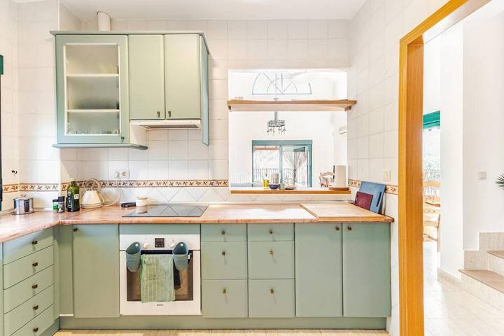 Casa rural para 17 personas, con vistas y jardín además de piscina y vistas al lago en Provincia de Guadalajara - 3