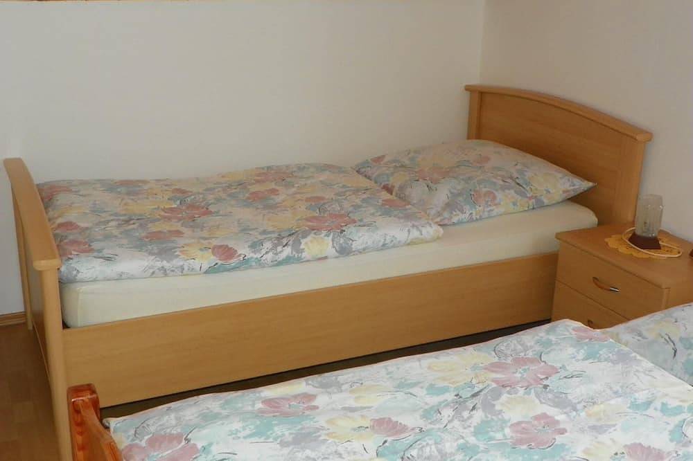 Ganze Wohnung, Ferienwohnung Weißenstadt für 1 - 4 Personen mit 2 Schlafzimmern - Ferienwohnung in Weißenstadt, Oberfranken