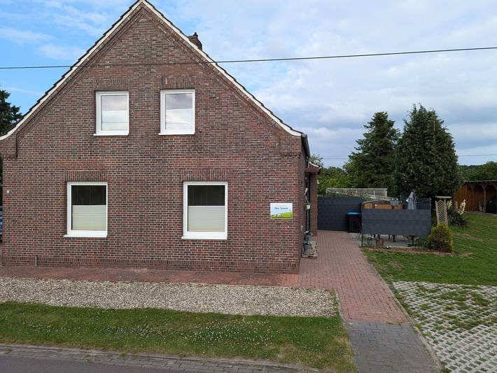 Ferienwohnung für 3 Personen, mit Terrasse und Garten in Ostrhauderfehn