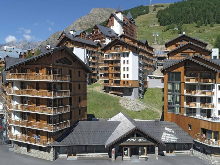Location de vacances pour 10 personnes, avec balcon et sauna ainsi que balcon/terrasse et piscine, animaux acceptés dans Les Deux Alpes