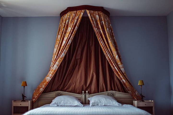 Location de vacances pour 14 personnes, avec jardin ainsi que terrasse et piscine à Ambillou - 4