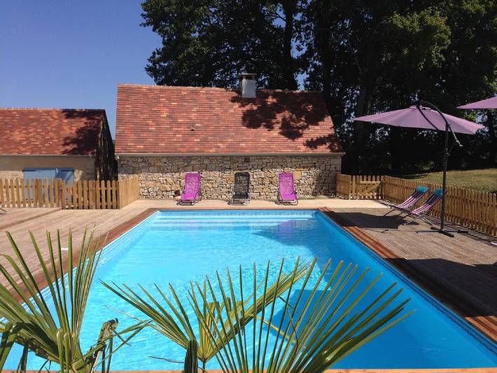 Gîte pour 2 personnes, avec terrasse ainsi que piscine et jardin dans le Lot - 2