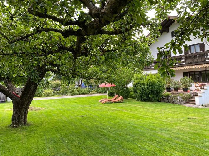 Ferienhaus für 6 Personen, mit Balkon und Terrasse sowie Garten und Ausblick in Holzkirchen - 3
