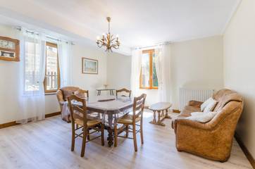 Gîte pour 5 Personnes dans Pargues, Aube, Photo 1