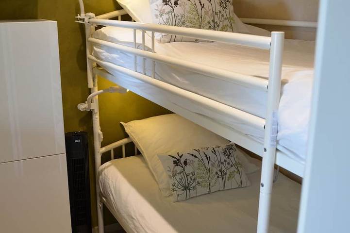 Gîte pour 4 personnes, avec balcon dans Plage La Favière - 3