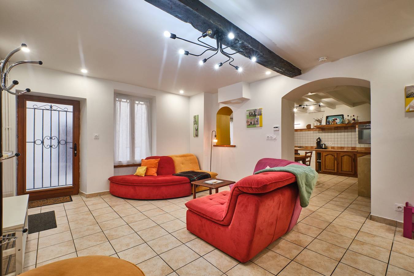 Apartamento entero, Apartamento 'Au 81 - Maison De Ville À Louer' con Wi-Fi in Moirans, Isère