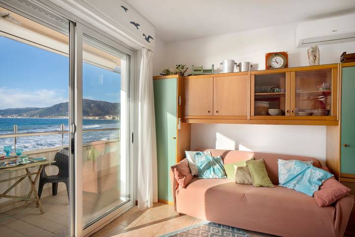 Ferienwohnung für 4 Personen, mit Balkon in Ligurien - 2