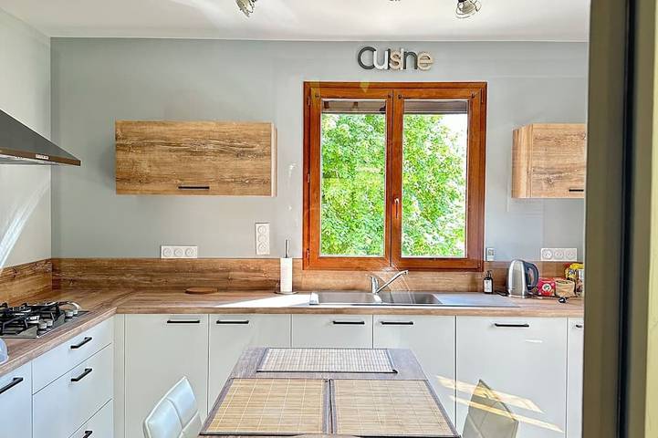 Location de vacances pour 6 personnes, avec Jardin dans Digna