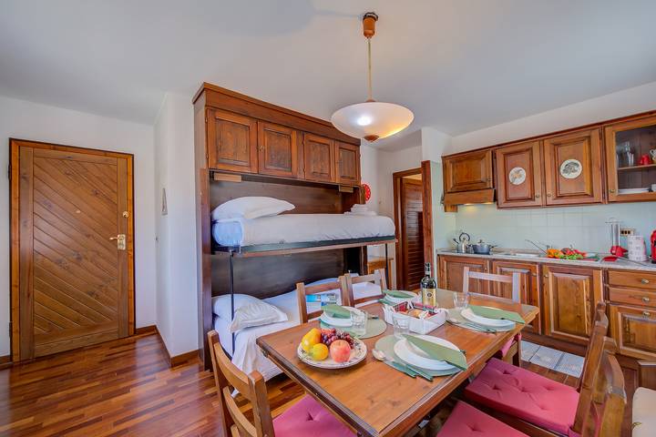 Apartamento entero, Sestriere Terrace Apt Few Steps From Ski in Sestriere, Via Lattea