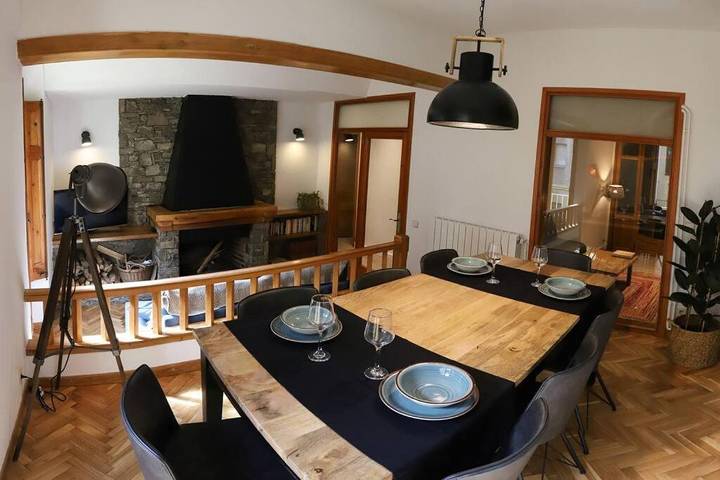 Gîte pour 10 personnes, avec vue et balcon à Camprodon - 2