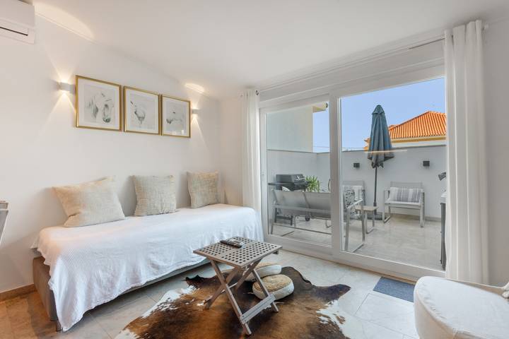 Casa Lusitano With Jacuzzi by Valada Village in Valada, Tejo River