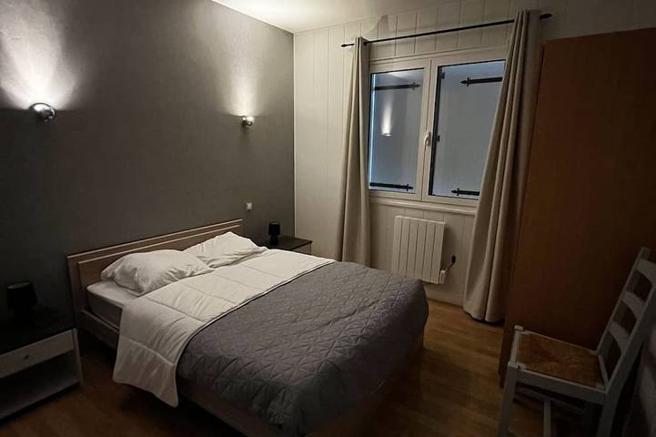 Location de vacances pour 8 personnes, avec jacuzzi et jardin à Port-des-Barques - 2