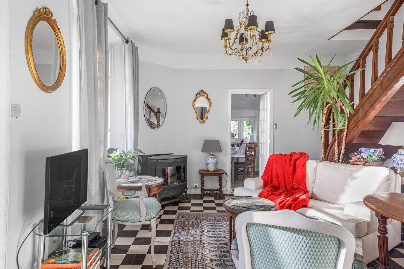 Casa de vacaciones 'Chez Poton' con terraza privada, jardín compartido y Wi-Fi in Le Grand-Bourg, Región de Guéret