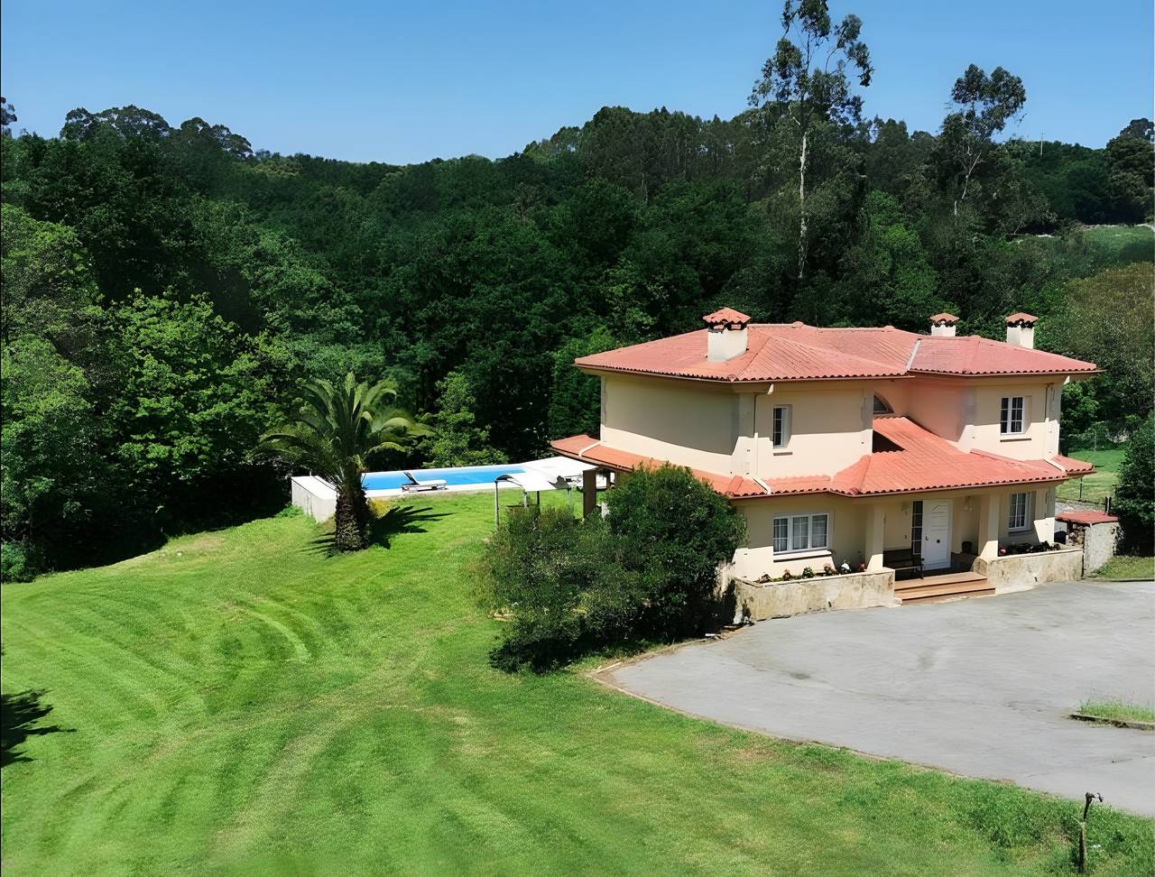 Ganze Wohnung, Villa Santa Ana – Ferienhaus in Tarrueza, Laredo in Laredo, Kantabrische Küste