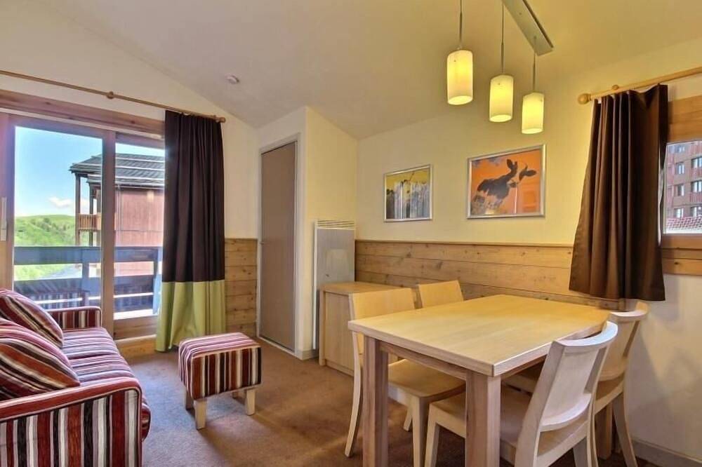 Ganze Wohnung, Gemütliches Studio-Kabine für 4 Pers. 50m von den Pisten, Balkon, Aufzug in Belle Plagne, La Plagne-Tarentaise