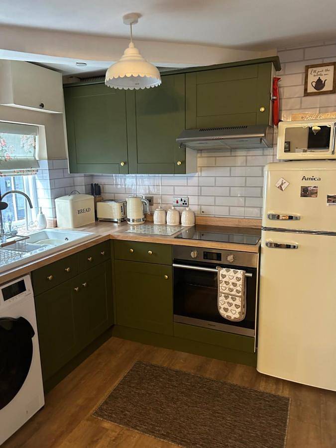 Entire apartment, Beautiful Bell Cottage Heart of Bridgnorth Walk Everywhere in Bridgnorth, Shropshire