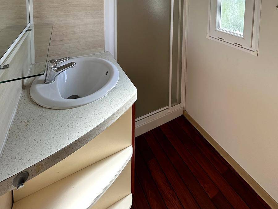 Camping Les Pins du Soleil - Mobilhome 4 personnes - Louisiane Pacifique - Clim - Tv in Saint-Paul-lès-Dax, Région de Dax